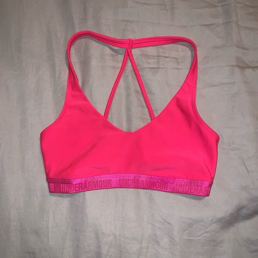UA sports bra